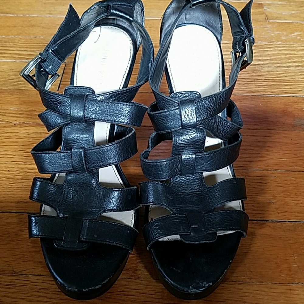 Nine West Edgy gladiator heels, size 7m